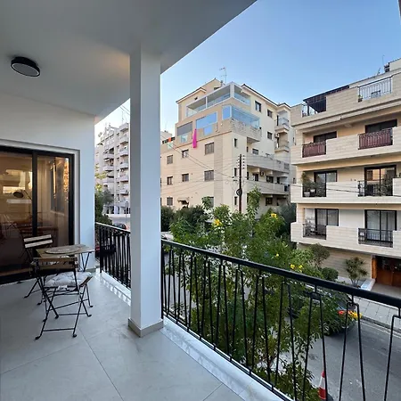 Gamehouse In The Center Apartmán *